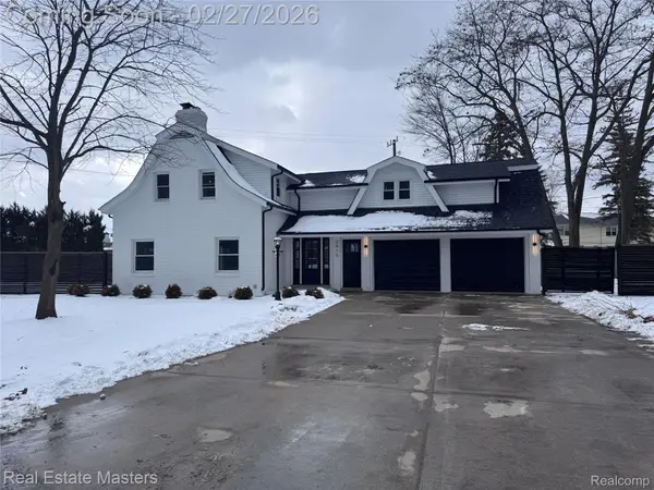 2915 Linda Court, PortHuron, MI 48060