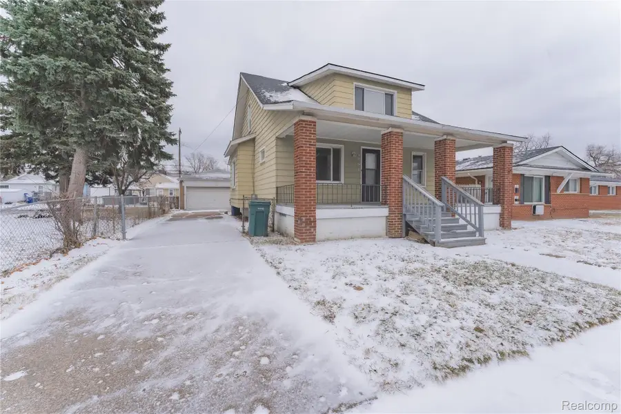 1623 Electric Avenue, Lincoln Park, MI 48146 - #3