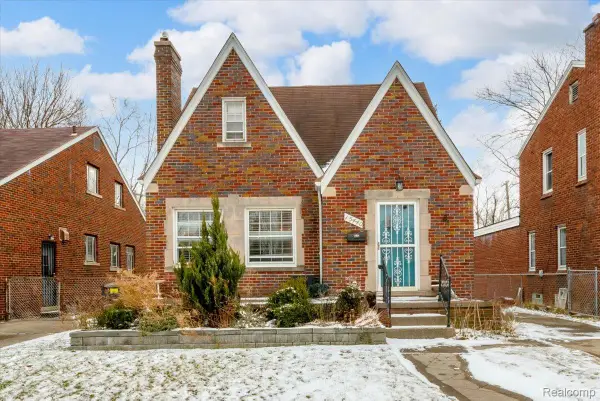 15440 Mapleridge Street, Detroit, MI 48205