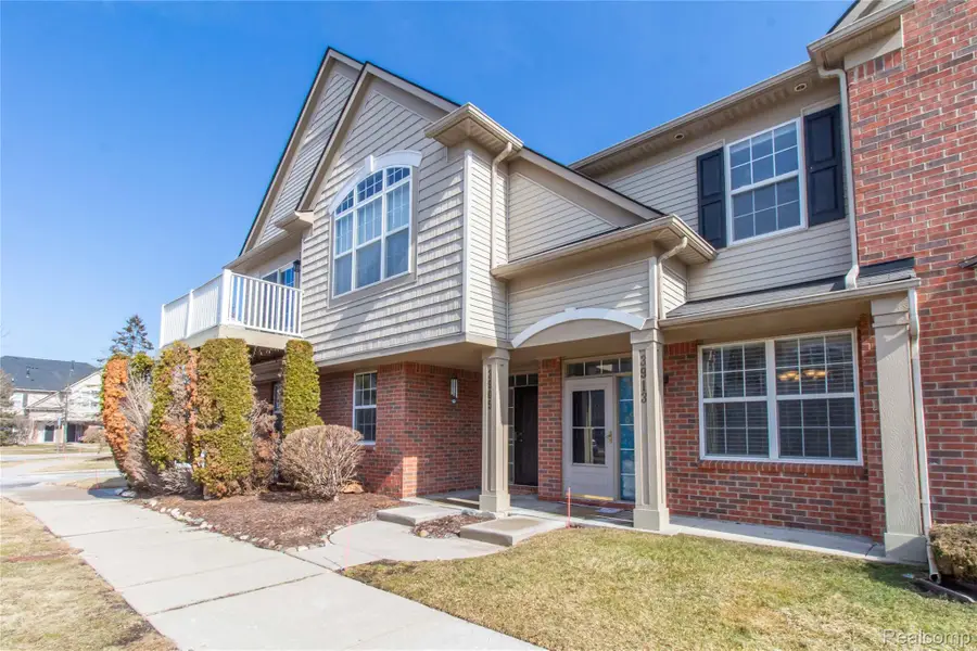 3913 Radcliff Drive, Canton, MI 48188 - #2