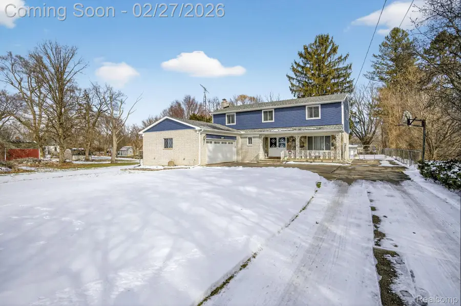 1448 N Genevieve Street, Burton, MI 48509 - #2