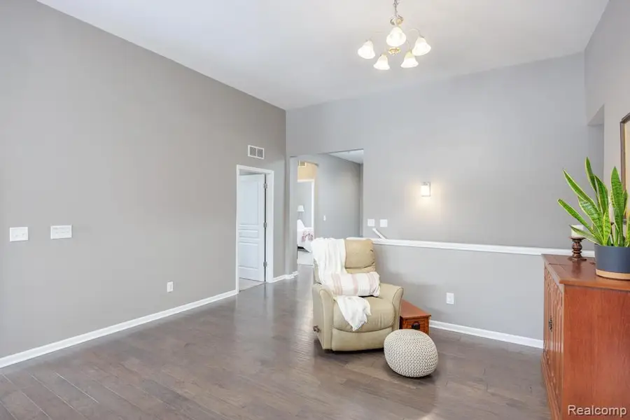 2157 Trimble Street, Orion, MI 48360 - #3