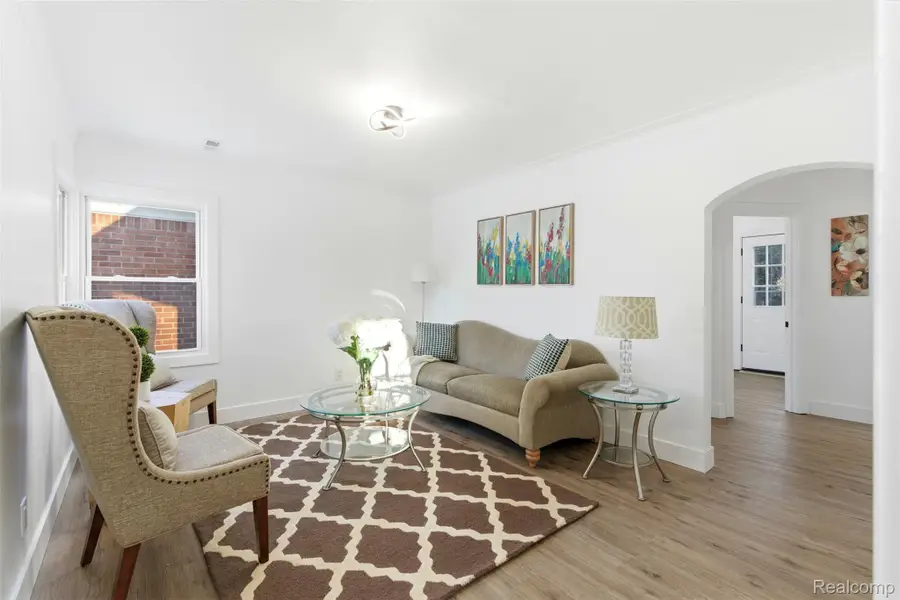 21625 Trombly Street, Saint Clair Shores, MI 48080 - #3