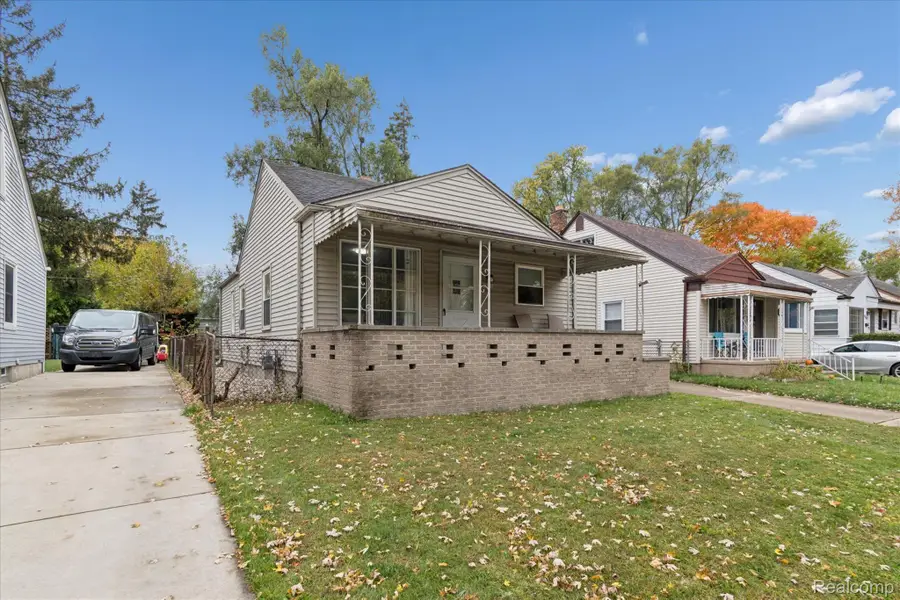 17421 Five Points Street, Redford, MI 48240 - #2