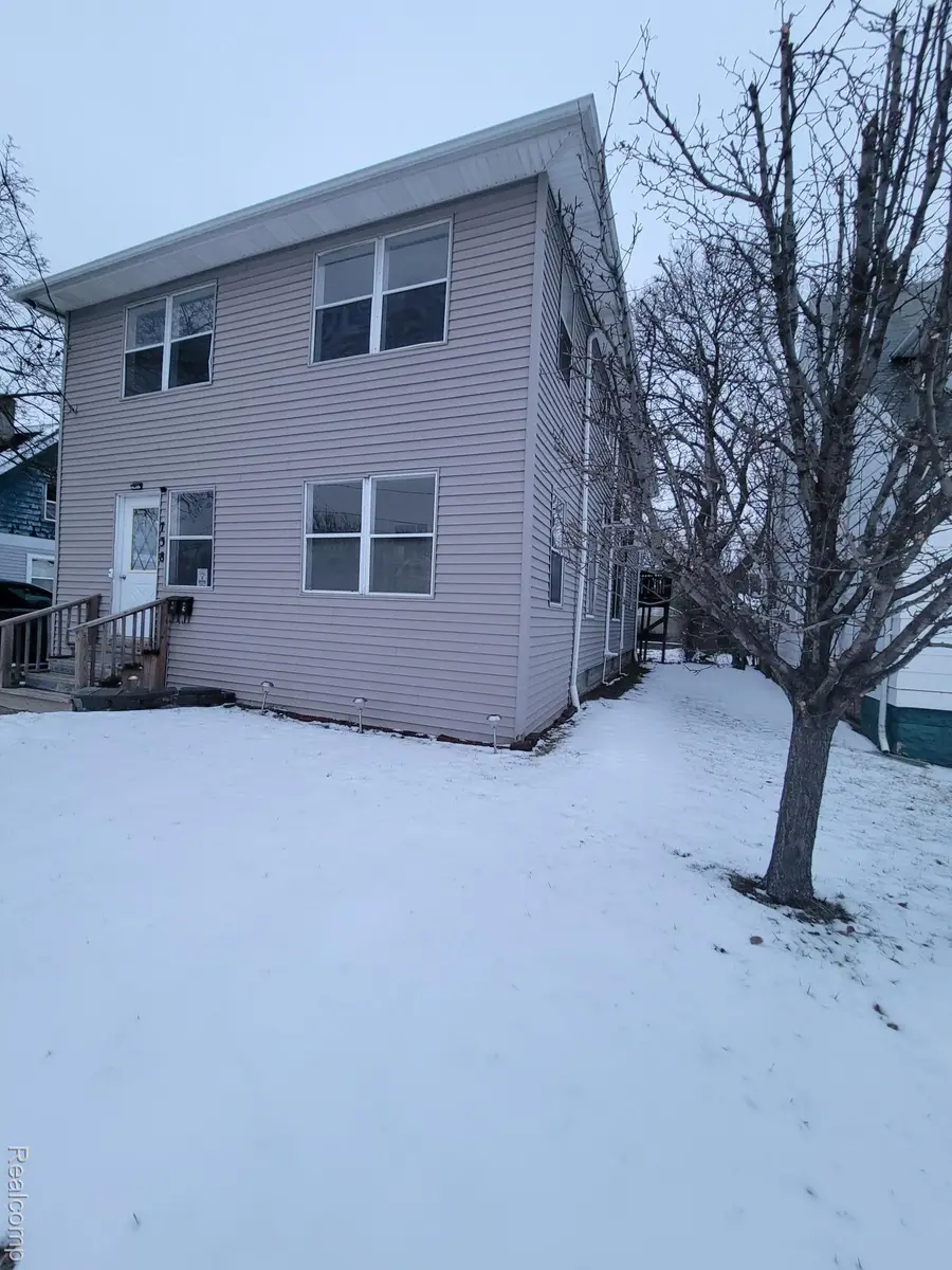 738 W Atherton, Flint, MI 48507 - #2