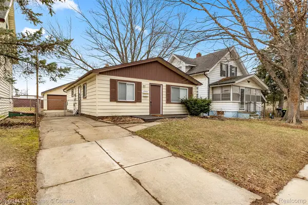 27423 Groveland Street, MadisonHeights, MI 48071