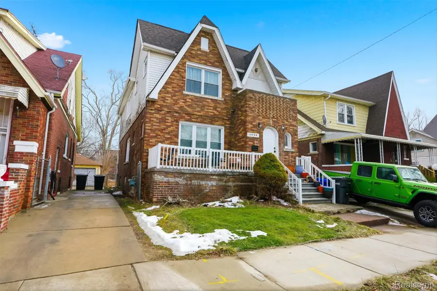 15758 Wisconsin St, Detroit, MI 48238 - #2