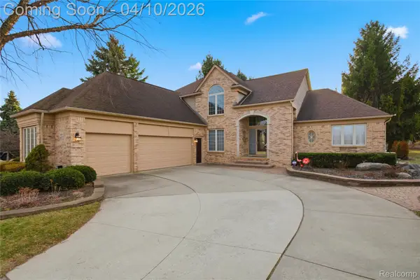 56891 Aberdeen Drive, ShelbyTwp, MI 48316