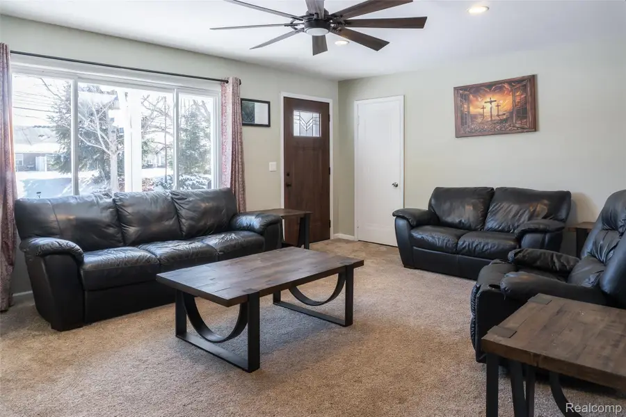 4701 Clintonville Road, Independence, MI 48346 - #2