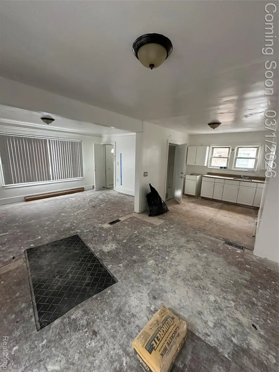 6903 Penrod Street, Detroit, MI 48228 - #2