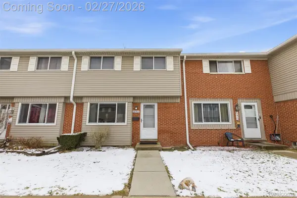 28927 Manchester Street, Westland, MI 48185