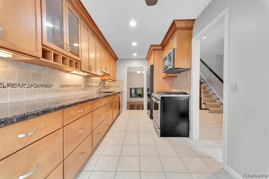 1285 Greenglen Court, Bloomfield, MI 48304 - #3