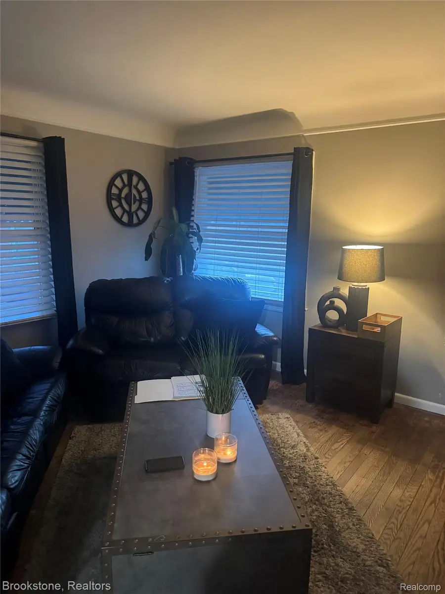 18494 Runyon Street, Detroit, MI 48234 - #2