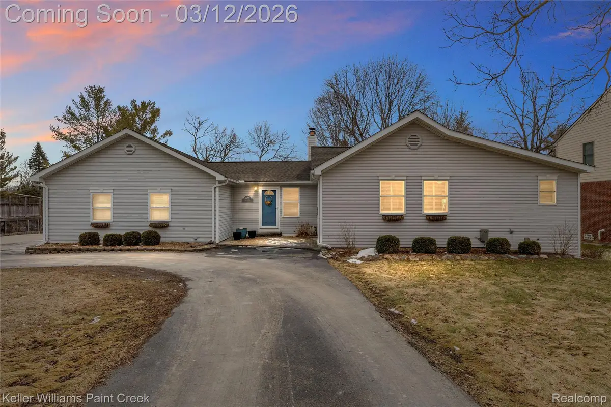 625 Driftwood Avenue, Rochester Hills, MI 48307 - #1