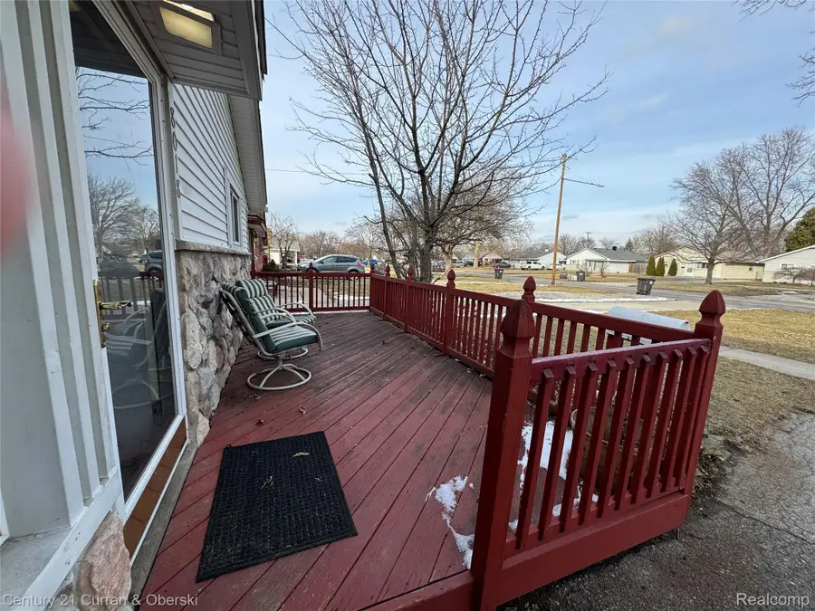 8018 Monroe Boulevard, Taylor, MI 48180 - #2