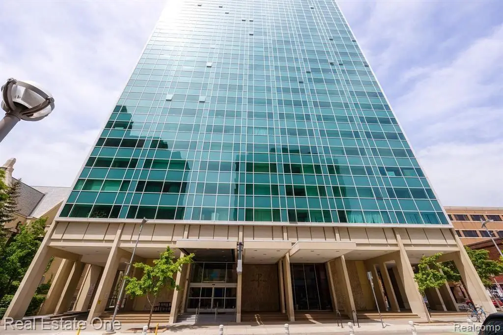 555 E William Street #15J, Ann Arbor, MI 48104 - #1