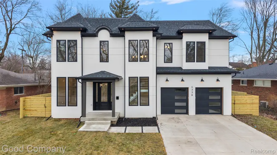 4338 S Verona Circle, Royal Oak, MI 48073 - #2