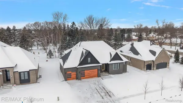 52921 Royal Park Avenue, ShelbyTwp, MI 48315