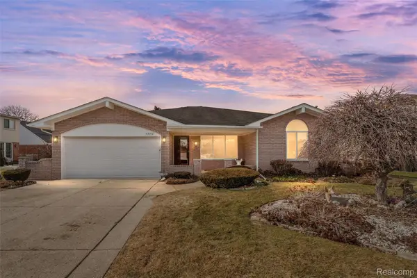 43303 Aspen Drive, SterlingHeights, MI 48313