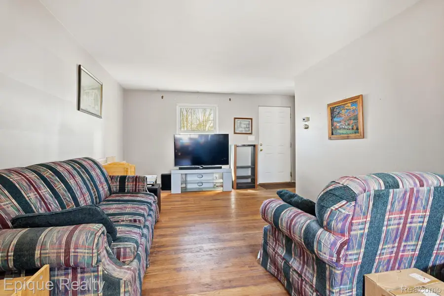 2846 Cooper Avenue, Port Huron, MI 48060 - #3