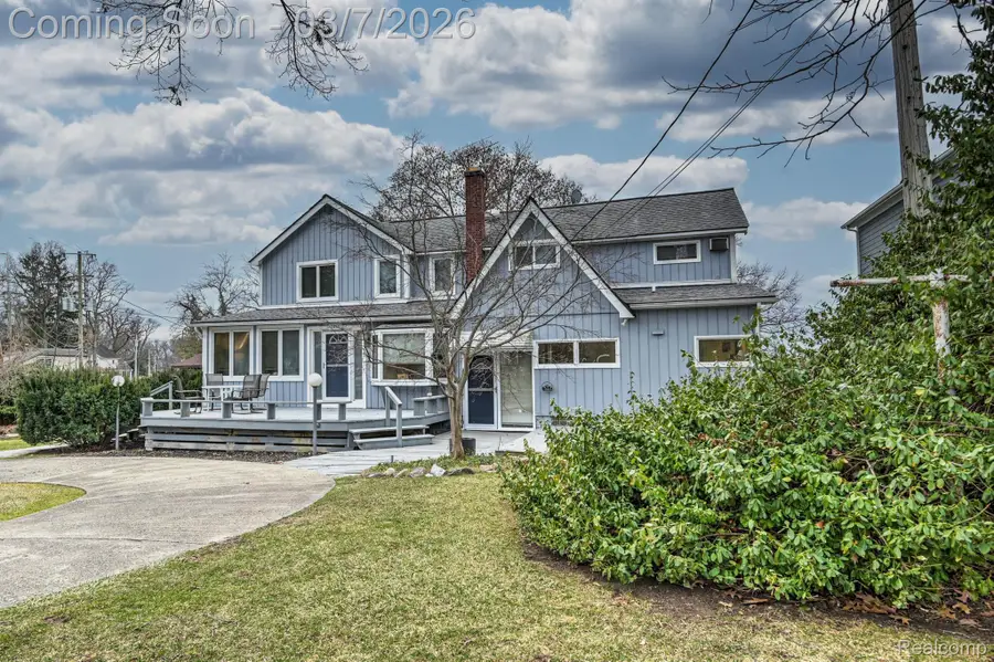 3453 Ormond Road W, White Lake, MI 48383 - #3