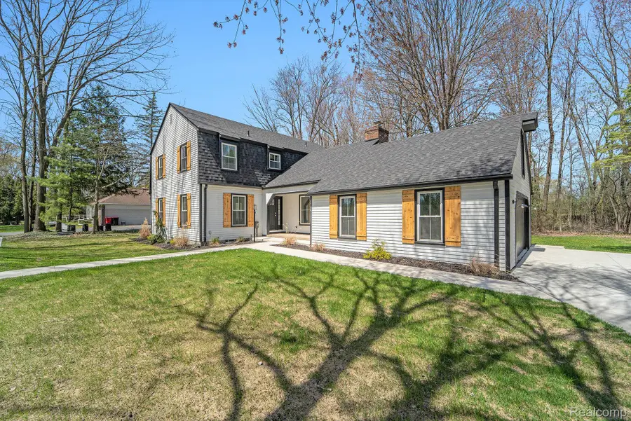 26914 Pebblestone Street, Southfield, MI 48034 - #3