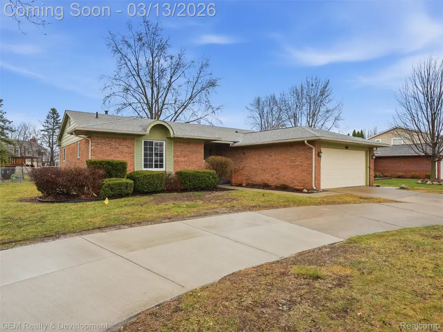 6366 Winter Drive, Canton, MI 48187 - #2