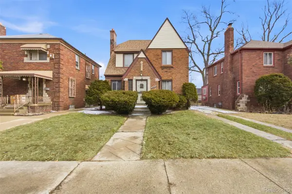 17206 Snowden Street, Detroit, MI 48235