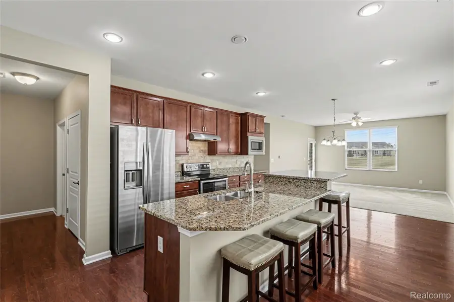 9444 Saint Andrews Drive, Grand Blanc, MI 48439 - #2