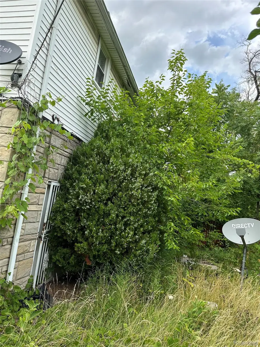 13142 Meyers Road, Detroit, MI 48227 - #3