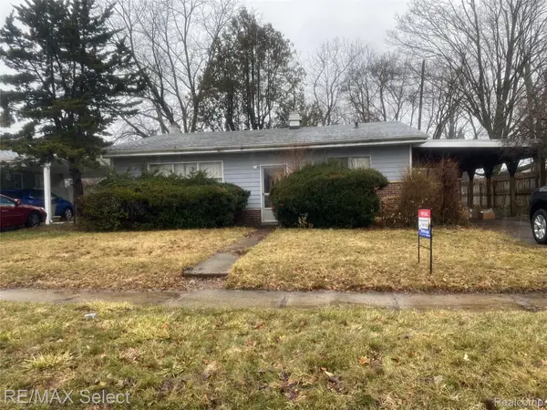 5008 Southgate Avenue, Lansing, MI 48910