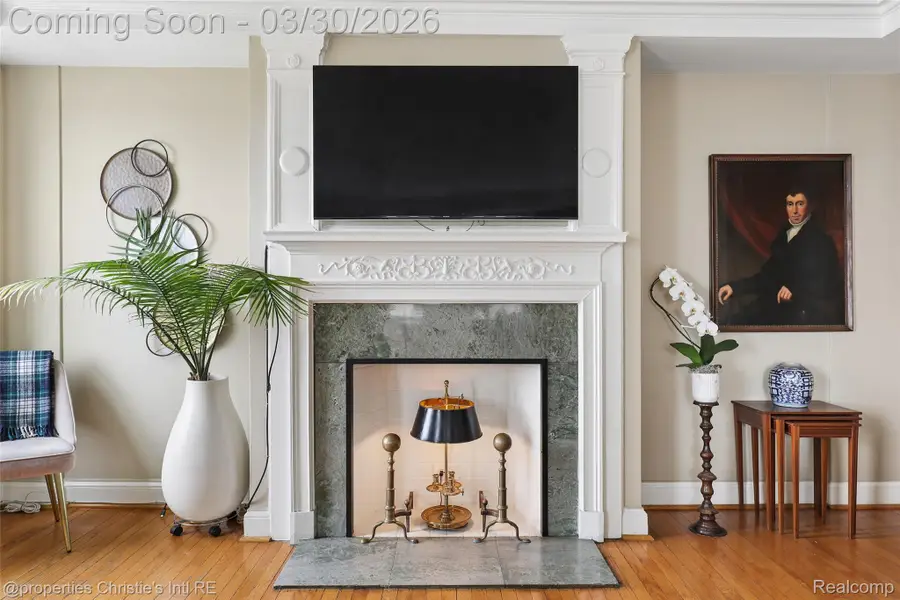 15 E Kirby Street #810, Detroit, MI 48202 - #2