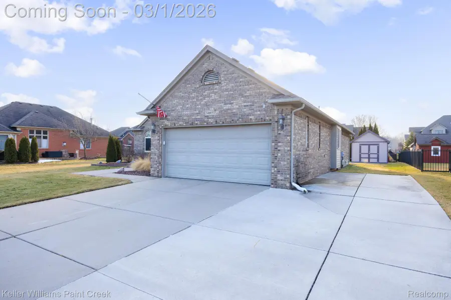 54669 Shady Creek Drive, New Baltimore, MI 48047 - #3