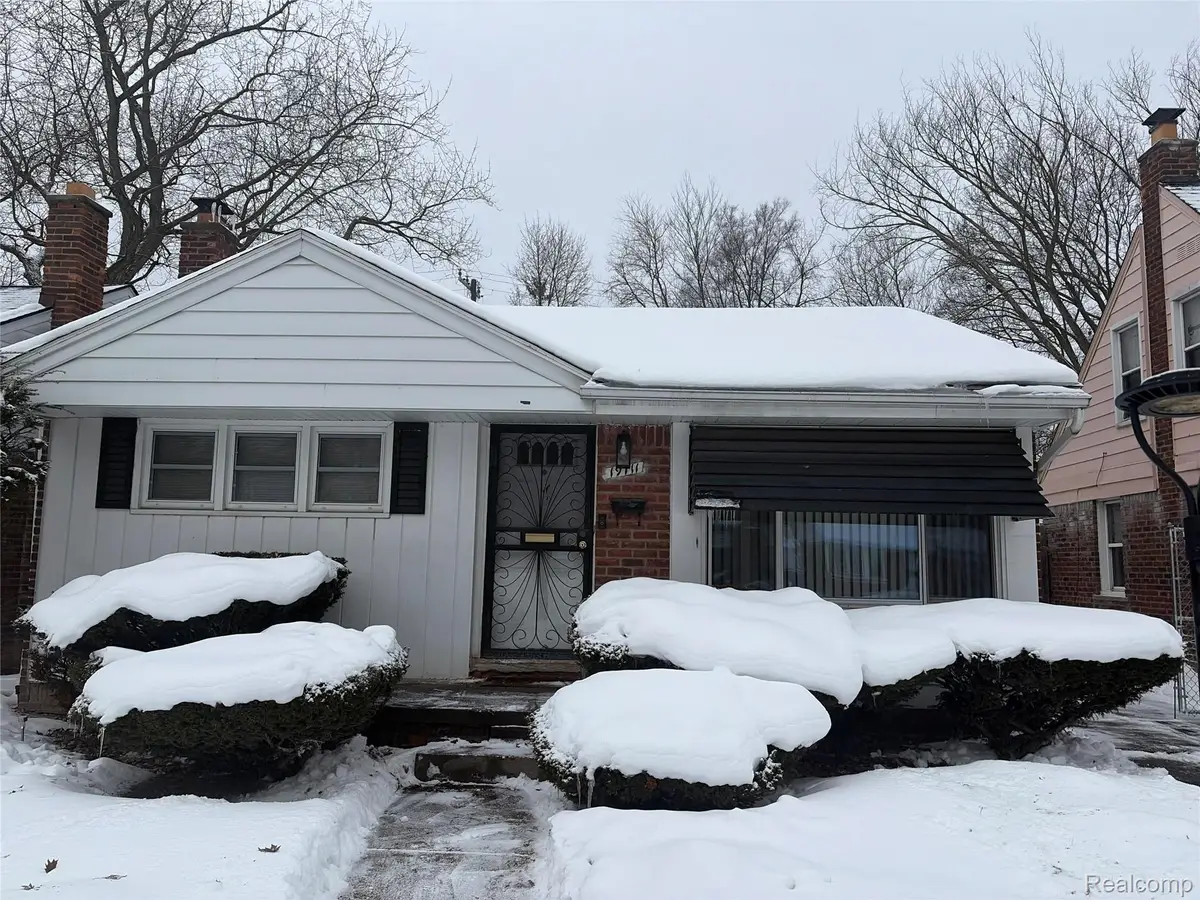 19711 Greydale Avenue, Detroit, MI 48219 - #1