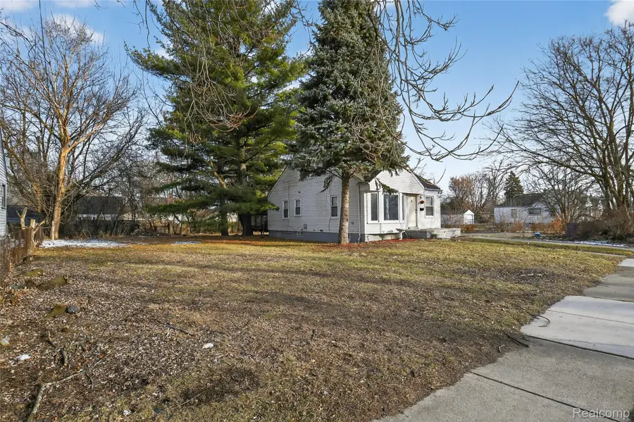 7296 Dacosta, Redford, MI 48239 - #2