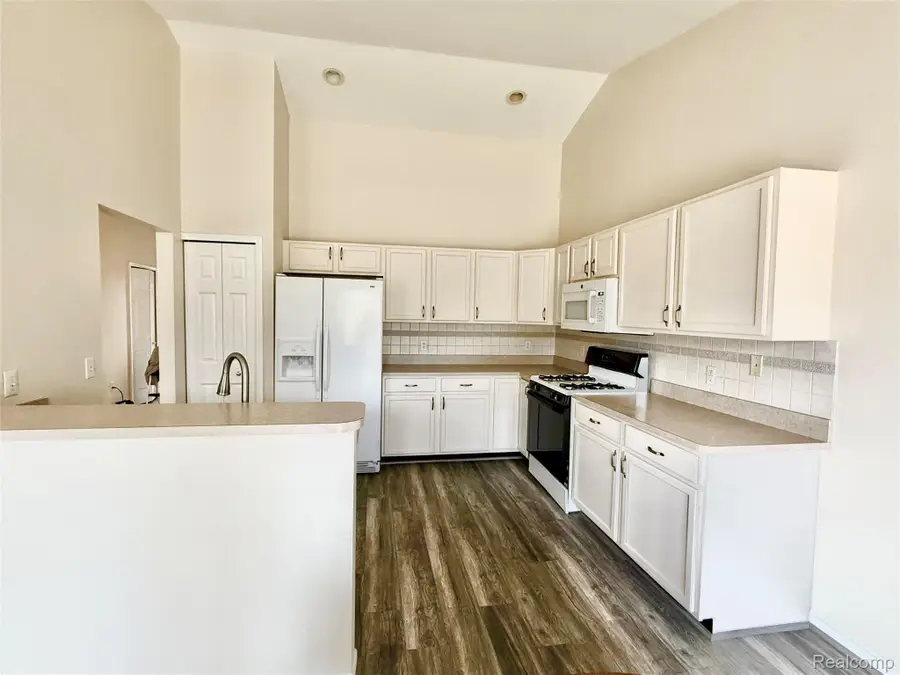 12440 Noonan Court, Utica, MI 48315 - #3