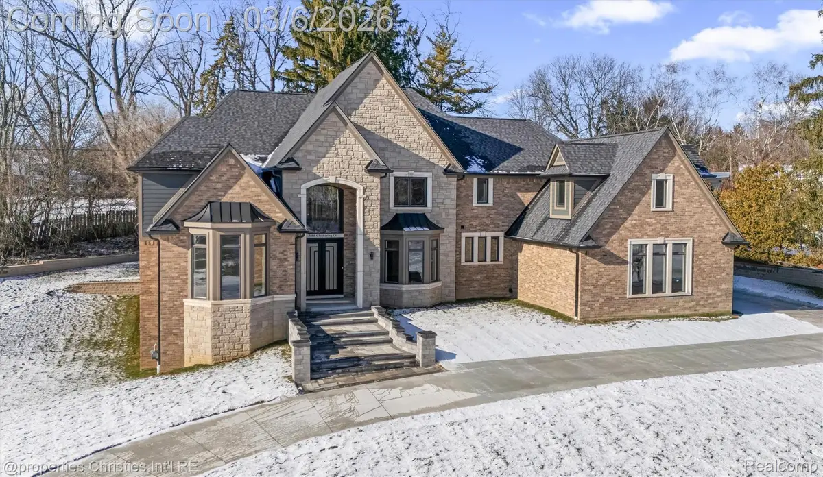 3080 Chickering Court, Bloomfield, MI 48302 - #1