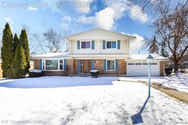 310 Boutell Drive, GrandBlanc, MI 48439