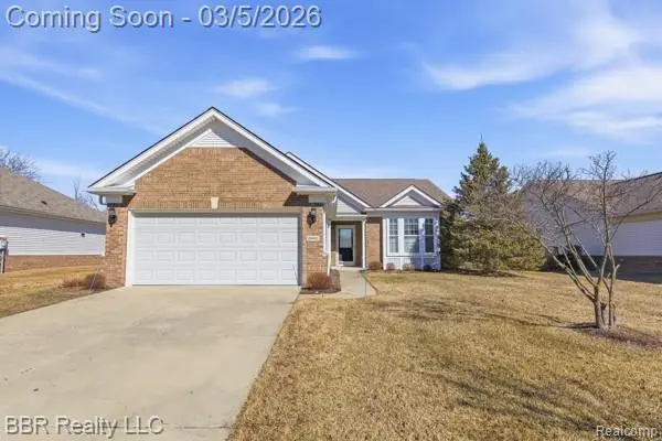 26442 St Clair Drive, FlatRock, MI 48134