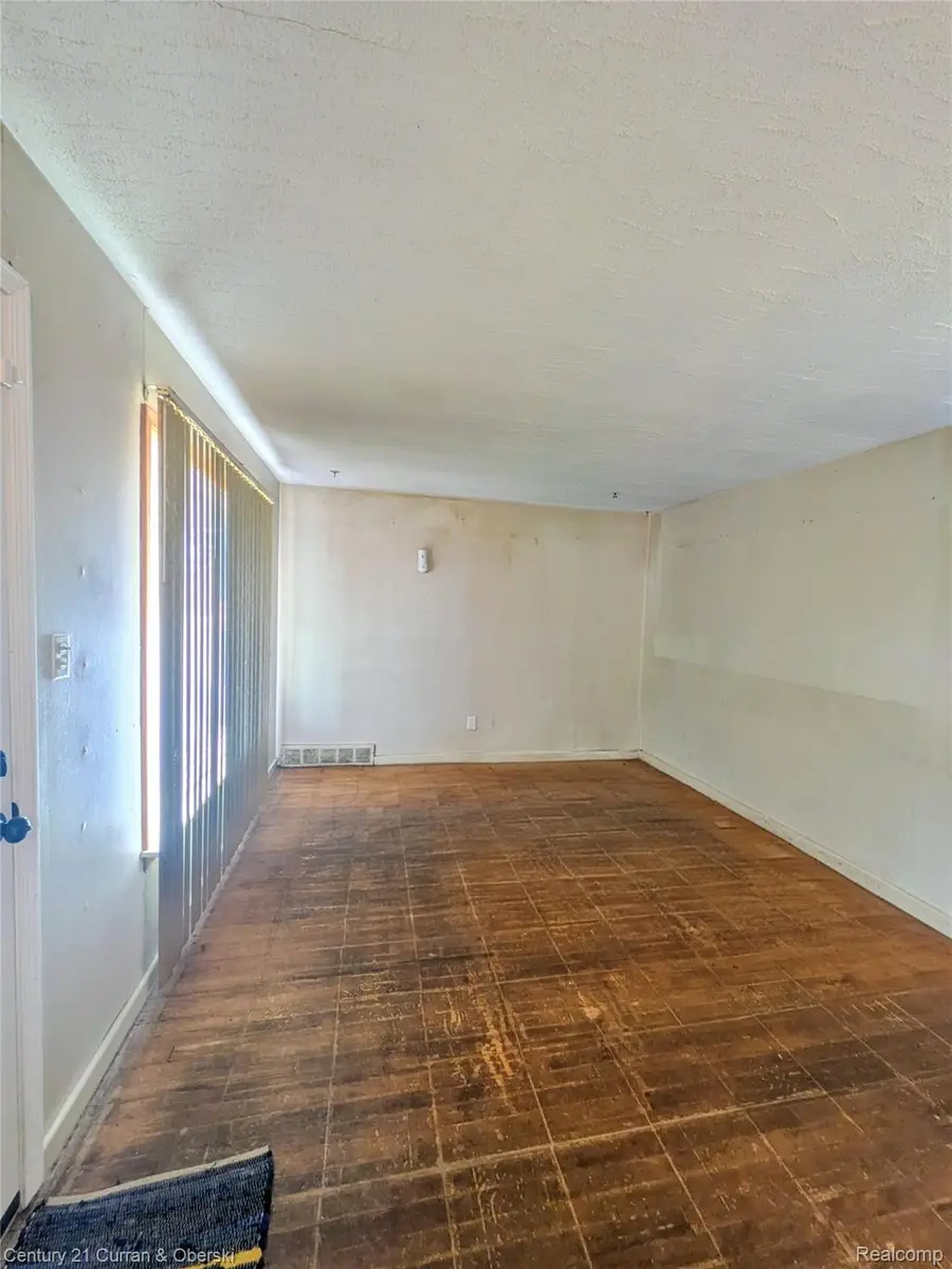 26872 Colgate Street, Inkster, MI 48141 - #3