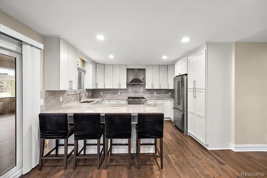 16622 Sherwood Lane, Northville, MI 48168 - #3