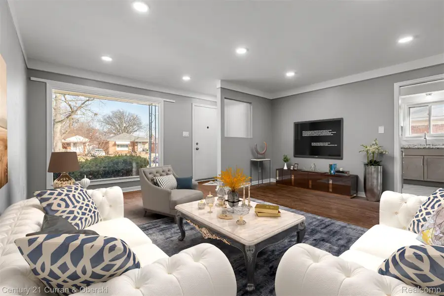 4170 Lincoln Boulevard, Dearborn Heights, MI 48125 - #2