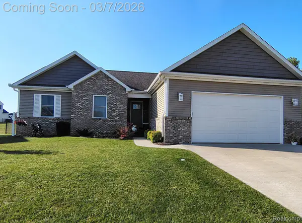 2821 Berkshire Street, Lapeer, MI 48446