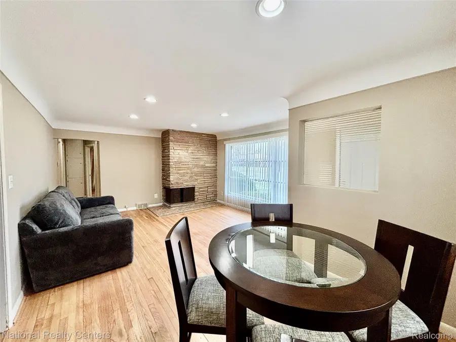 18904 Hilton Drive, Southfield, MI 48075 - #3