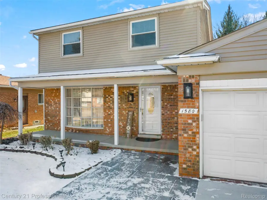 1580 Crimson Drive, Troy, MI 48083 - #3