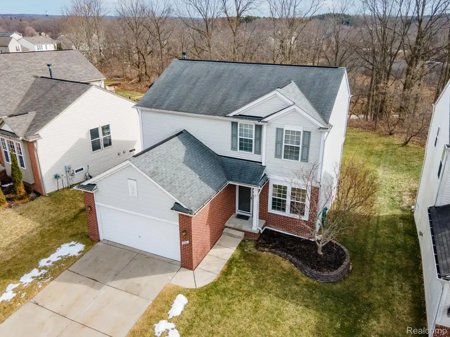 432 Otter Run Road, Holly, MI 48442 - #2