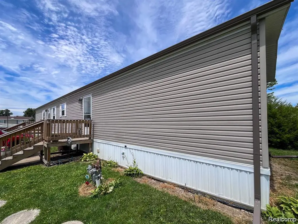 321 Prairie Circle, Carleton, MI 48117 - #1