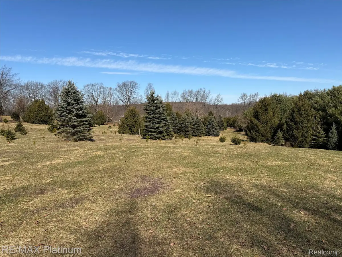 VL Rohn Road, Fenton, MI 48430 - #1