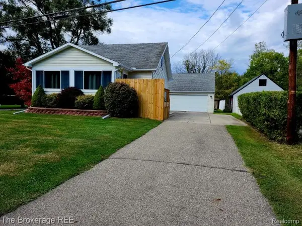 6367 E Pierson Road, Flint, MI 48506