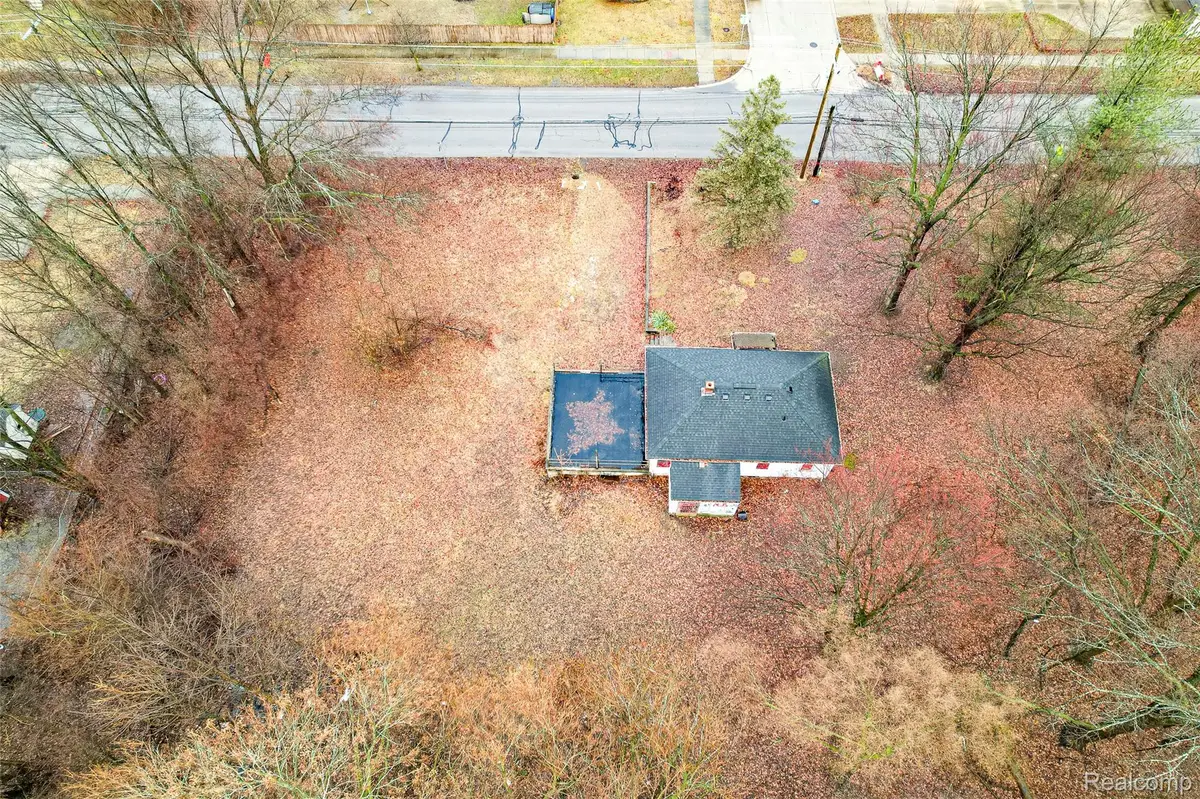 816 S Schuman Street, Westland, MI 48186 - #1